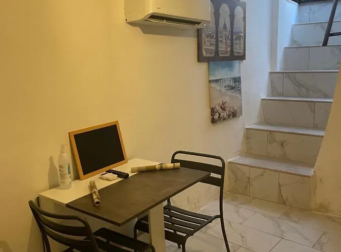 Mory&clary Cave Palese Airport Bed & Breakfast *